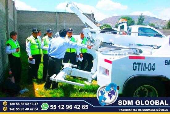 Sdm Global Mexico, Fabricacion conversion equipamiento y venta de Ambulancias de traslado y Unidades Medicas Moviles Especiales en Mexico. Sdm Global Mexico empresa 100% especializada en la venta fabricación conversión equipamiento de diferentes tipos de ambulancias de traslado y vehículos de emergencia, ofreciendo soluciones personalizadas para diversas necesidades en el mercado nacional.Dedicados a la fabricación de ambulancias y patrullas, ofreciendo servicios relacionados con la seguridad y emergencias, venta de unidades médicas móviles y ambulancias, además de carrocerías industriales,Somos un fabricante mexicano con más de 15 años de experiencia, especializado en la fabricación y comercialización de ambulancias y vehículos de rescate, con un enfoque en la alta calidad y el cumplimiento de normativas mexicanas.Diseñamos y equipamos ambulancias con la tecnología y los materiales necesarios para asegurar funcionalidad y seguridad, cumpliendo con las normativas mexicanas.En Sdm Global Mexico nos dedicamos a la Fabricacion conversion equipamiento y venta de Unidades Moviles Medicas Especiales en Mexico, somos fabricantes directos en Mexico.