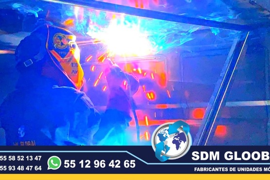 Sdm Global Mexico, Fabricacion conversion equipamiento y venta de Ambulancias de traslado y Unidades Medicas Moviles Especiales en Mexico. Sdm Global Mexico empresa 100% especializada en la venta fabricación conversión equipamiento de diferentes tipos de ambulancias de traslado y vehículos de emergencia, ofreciendo soluciones personalizadas para diversas necesidades en el mercado nacional.Dedicados a la fabricación de ambulancias y patrullas, ofreciendo servicios relacionados con la seguridad y emergencias, venta de unidades médicas móviles y ambulancias, además de carrocerías industriales,Somos un fabricante mexicano con más de 15 años de experiencia, especializado en la fabricación y comercialización de ambulancias y vehículos de rescate, con un enfoque en la alta calidad y el cumplimiento de normativas mexicanas.Diseñamos y equipamos ambulancias con la tecnología y los materiales necesarios para asegurar funcionalidad y seguridad, cumpliendo con las normativas mexicanas.En Sdm Global Mexico nos dedicamos a la Fabricacion conversion equipamiento y venta de Unidades Moviles Medicas Especiales en Mexico, somos fabricantes directos en Mexico.