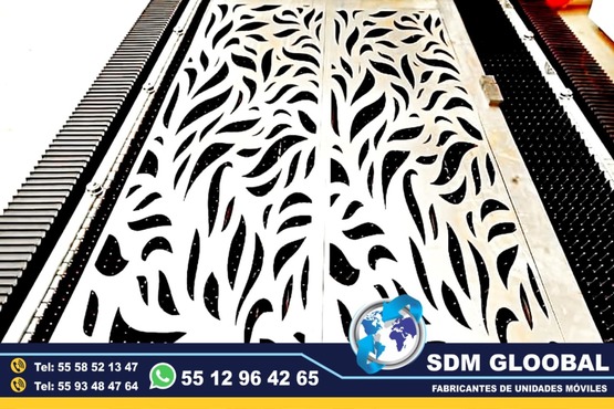 Sdm Global Mexico, Fabricacion conversion equipamiento y venta de Ambulancias de traslado y Unidades Medicas Moviles Especiales en Mexico. Sdm Global Mexico empresa 100% especializada en la venta fabricación conversión equipamiento de diferentes tipos de ambulancias de traslado y vehículos de emergencia, ofreciendo soluciones personalizadas para diversas necesidades en el mercado nacional.Dedicados a la fabricación de ambulancias y patrullas, ofreciendo servicios relacionados con la seguridad y emergencias, venta de unidades médicas móviles y ambulancias, además de carrocerías industriales,Somos un fabricante mexicano con más de 15 años de experiencia, especializado en la fabricación y comercialización de ambulancias y vehículos de rescate, con un enfoque en la alta calidad y el cumplimiento de normativas mexicanas.Diseñamos y equipamos ambulancias con la tecnología y los materiales necesarios para asegurar funcionalidad y seguridad, cumpliendo con las normativas mexicanas.En Sdm Global Mexico nos dedicamos a la Fabricacion conversion equipamiento y venta de Unidades Moviles Medicas Especiales en Mexico, somos fabricantes directos en Mexico.