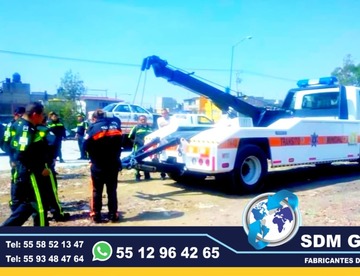 Sdm Global Mexico, Fabricacion conversion equipamiento y venta de Ambulancias de traslado y Unidades Medicas Moviles Especiales Hecho en Mexico. Sdm Global Mexico empresa 100% especializada en la venta fabricación conversión equipamiento de diferentes tipos de ambulancias de traslado y vehículos de emergencia, ofreciendo soluciones personalizadas para diversas necesidades en el mercado nacional.Dedicados a la fabricación de ambulancias y patrullas, ofreciendo servicios relacionados con la seguridad y emergencias, venta de unidades médicas móviles y ambulancias, además de carrocerías industriales, Somos un fabricante mexicano con más de 15 años de experiencia, especializado en la fabricación y comercialización de ambulancias y vehículos de rescate, con un enfoque en la alta calidad y el cumplimiento de normativas mexicanas.Diseñamos y equipamos ambulancias con la tecnología y los materiales necesarios para asegurar funcionalidad y seguridad, cumpliendo con las normativas mexicanas.En Sdm Global Mexico nos dedicamos a la Fabricacion conversion equipamiento y venta de Unidades Moviles Medicas Especiales en Mexico, somos fabricantes directos en Mexico.