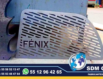 Sdm Global Mexico, Fabricacion conversion equipamiento y venta de Ambulancias de traslado y Unidades Medicas Moviles Especiales Hecho en Mexico. Sdm Global Mexico empresa 100% especializada en la venta fabricación conversión equipamiento de diferentes tipos de ambulancias de traslado y vehículos de emergencia, ofreciendo soluciones personalizadas para diversas necesidades en el mercado nacional.Dedicados a la fabricación de ambulancias y patrullas, ofreciendo servicios relacionados con la seguridad y emergencias, venta de unidades médicas móviles y ambulancias, además de carrocerías industriales, Somos un fabricante mexicano con más de 15 años de experiencia, especializado en la fabricación y comercialización de ambulancias y vehículos de rescate, con un enfoque en la alta calidad y el cumplimiento de normativas mexicanas.Diseñamos y equipamos ambulancias con la tecnología y los materiales necesarios para asegurar funcionalidad y seguridad, cumpliendo con las normativas mexicanas.En Sdm Global Mexico nos dedicamos a la Fabricacion conversion equipamiento y venta de Unidades Moviles Medicas Especiales en Mexico, somos fabricantes directos en Mexico.